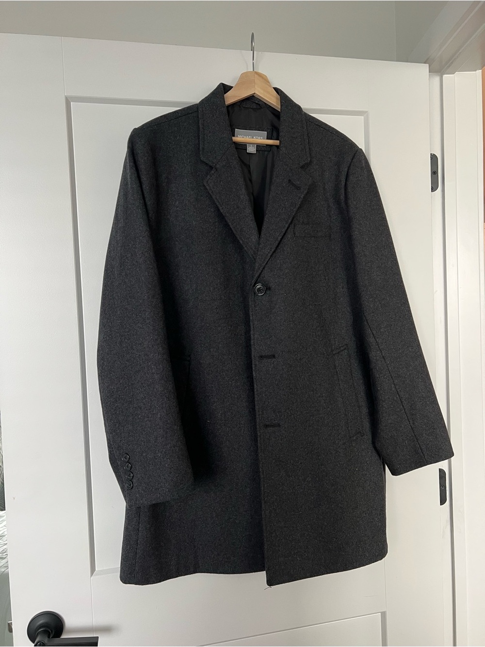 Michael Kors Men’s Peacoat L